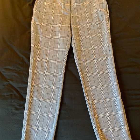 Zara Basic Women’s gray lining polyester skinny crop pull on dress pants. - Picture 5 of 11